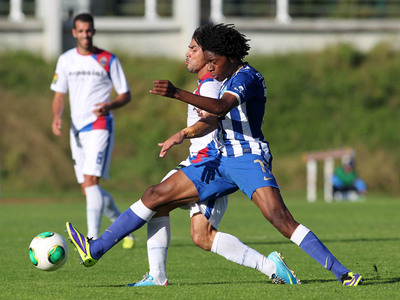 FC Porto B v Chaves J12 Liga2 2013/14
