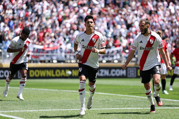River Plate domineert tegen Urawa Reds in hun FIFA Club World Cup debuut