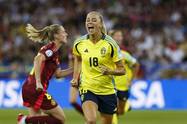 Zweden Triomfeert over Duitsland in Verrassende Wedstrijd tijdens Women's Euro