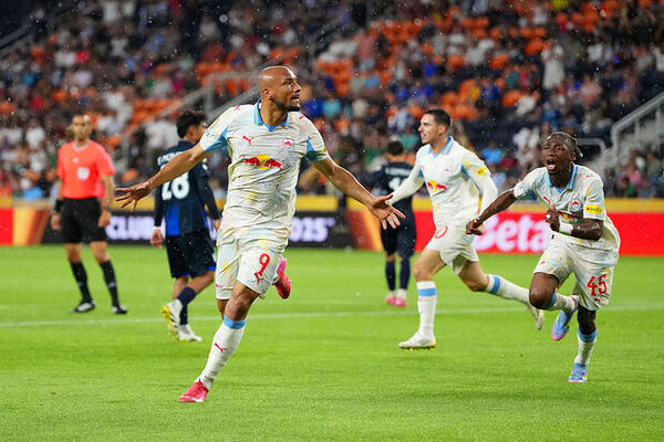 Red Bull Salzburg behaalt nipte overwinning op Pachuca in FIFA Club World Cup