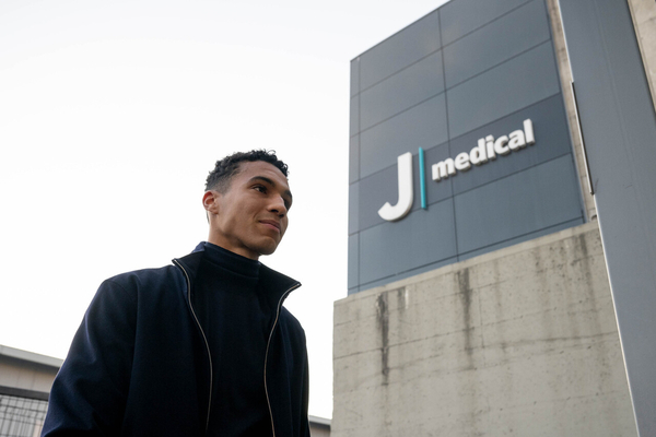 Sporting doet bod op Alberto Costa, maar Juventus maakt het moeilijk