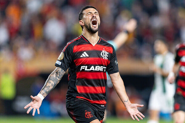 Flamengo Overwint Esprance de Tunis in Spannende FIFA Club World Cup Wedstrijd