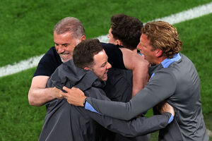 Tottenham verslaat Manchester United en wint de competitie!