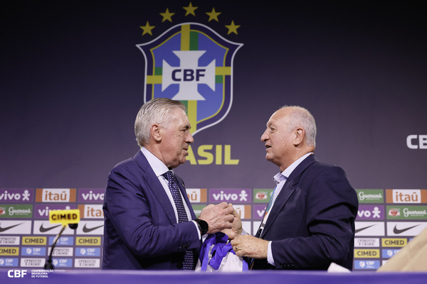 Ancelotti onthult gesprek met Neymar, legt terugkeer van Casemiro uit en belooft houding