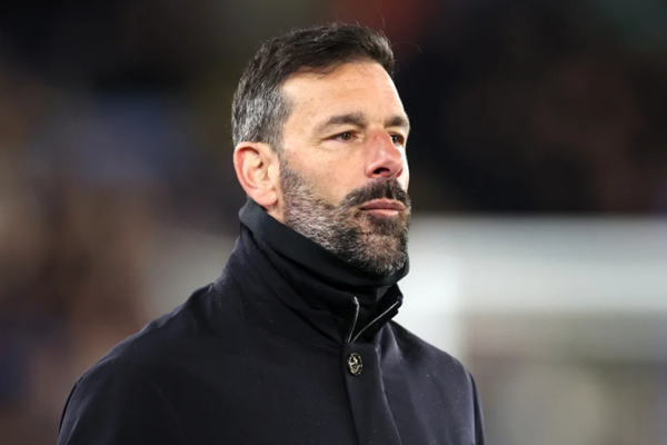 Ruud Van Nistelrooy ontslagen als hoofdcoach van Leicester City