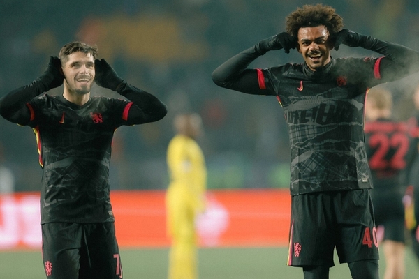 Chelsea-trio voegt zich bij de lijst van Portugezen die de Conference League hebben gewonn...