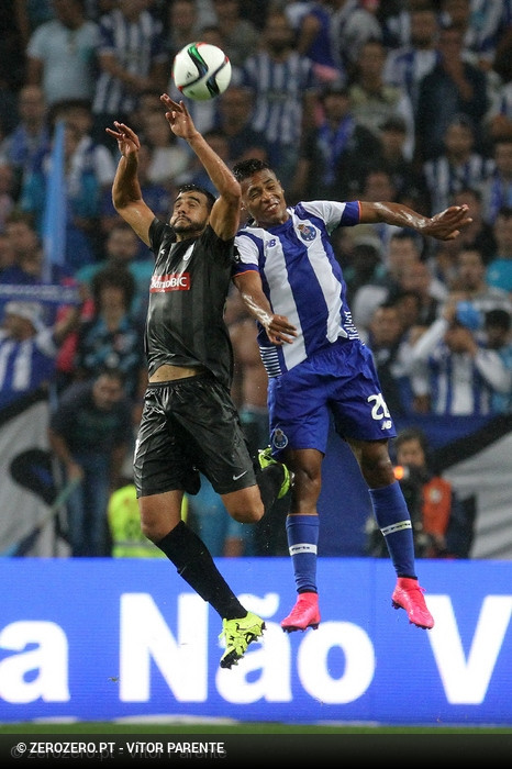 FC Porto v V.Guimares Liga NOS J1 2015/16